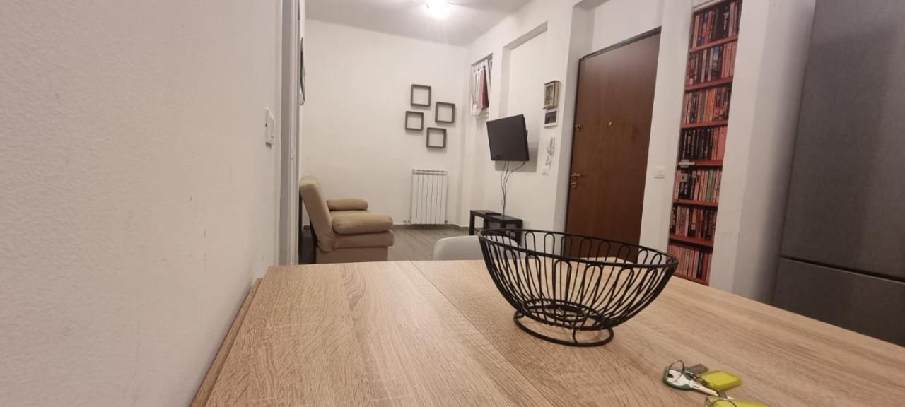 ピアチェンツァCasa Adrianaアパートメント エクステリア 写真